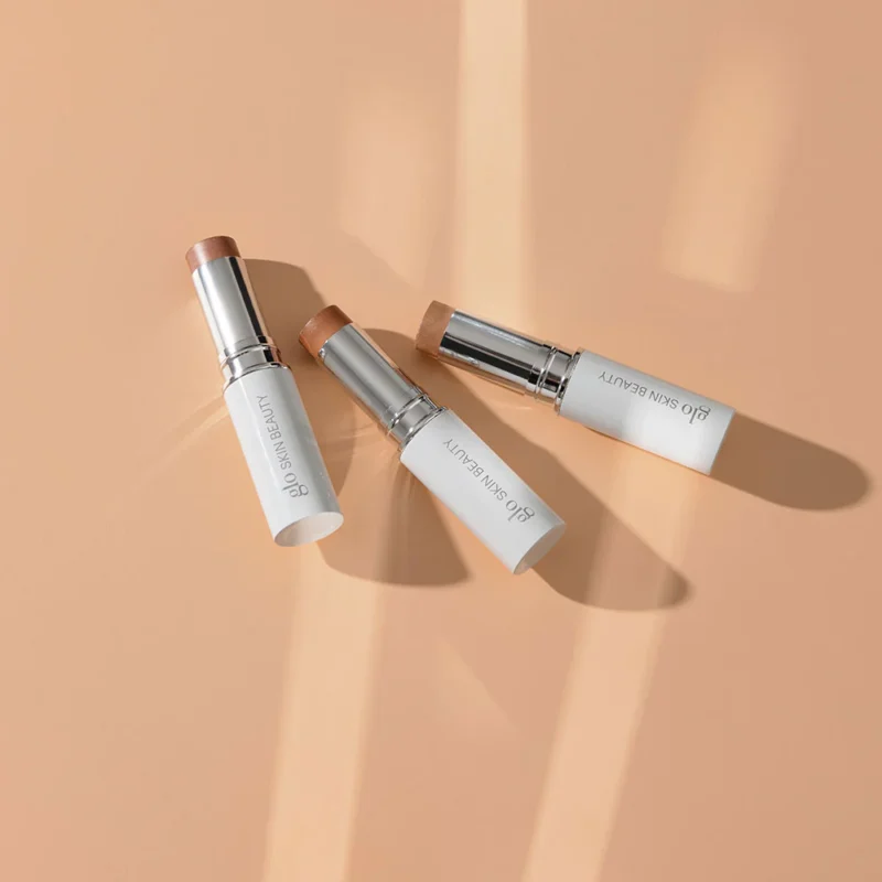 ŠVYTĖJIMO SUTEIKIANTIS PIEŠTUKAS / Stick Highlighter Rose GLO SKIN BEAUTY